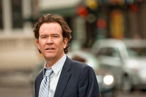 Still of Timothy Hutton in Svieto lygintojai (2008)