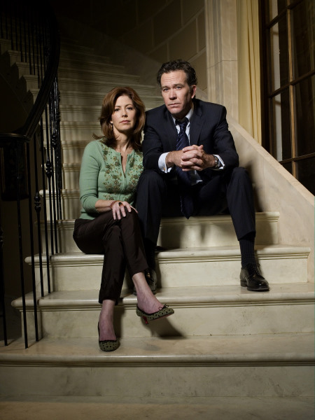 Still of Timothy Hutton and Dana Delany in Kidnapped (2006)