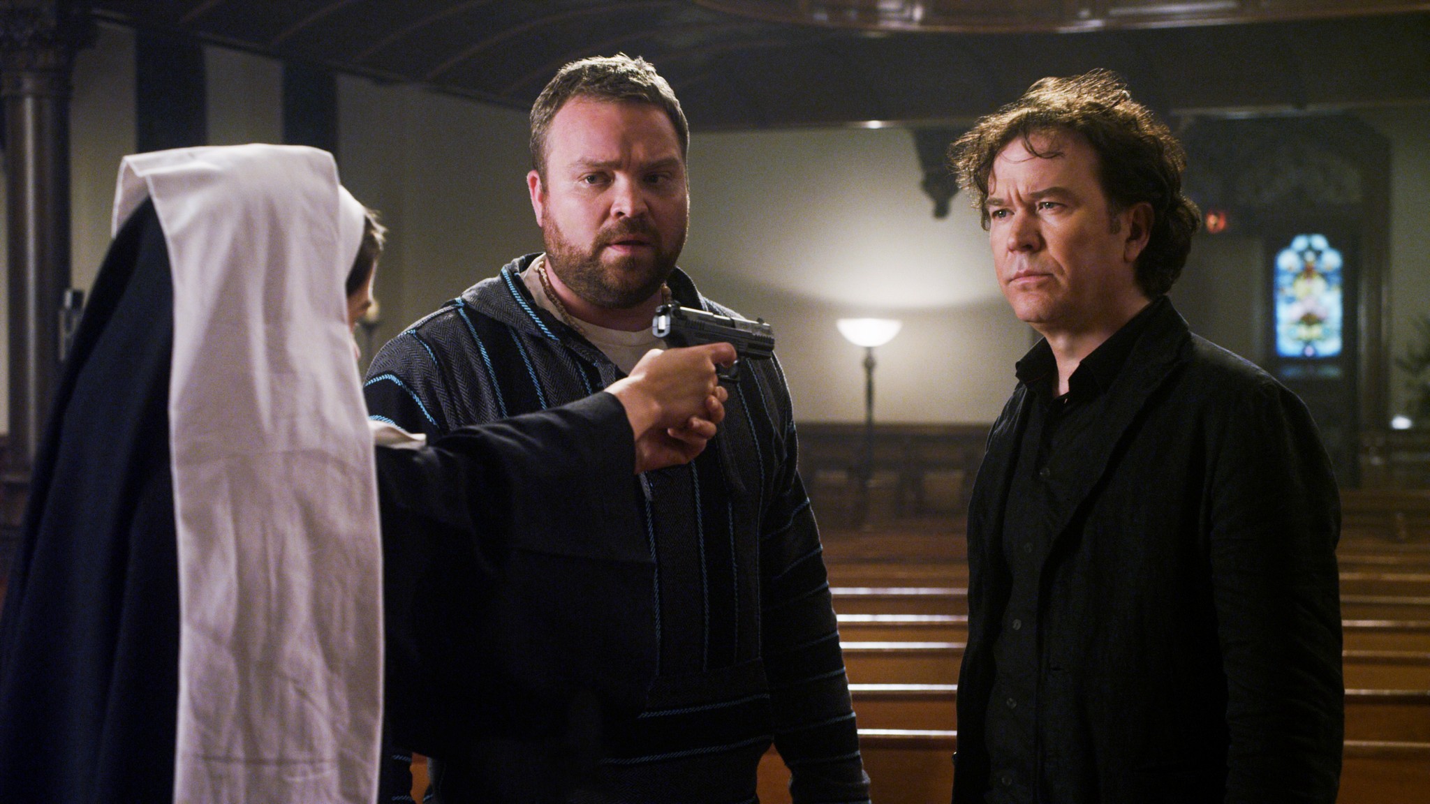 Still of Timothy Hutton and Drew Powell in Svieto lygintojai (2008)