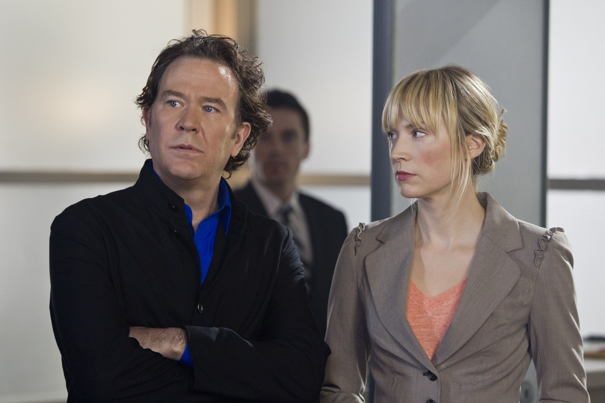 Still of Timothy Hutton and Beth Riesgraf in Svieto lygintojai (2008)