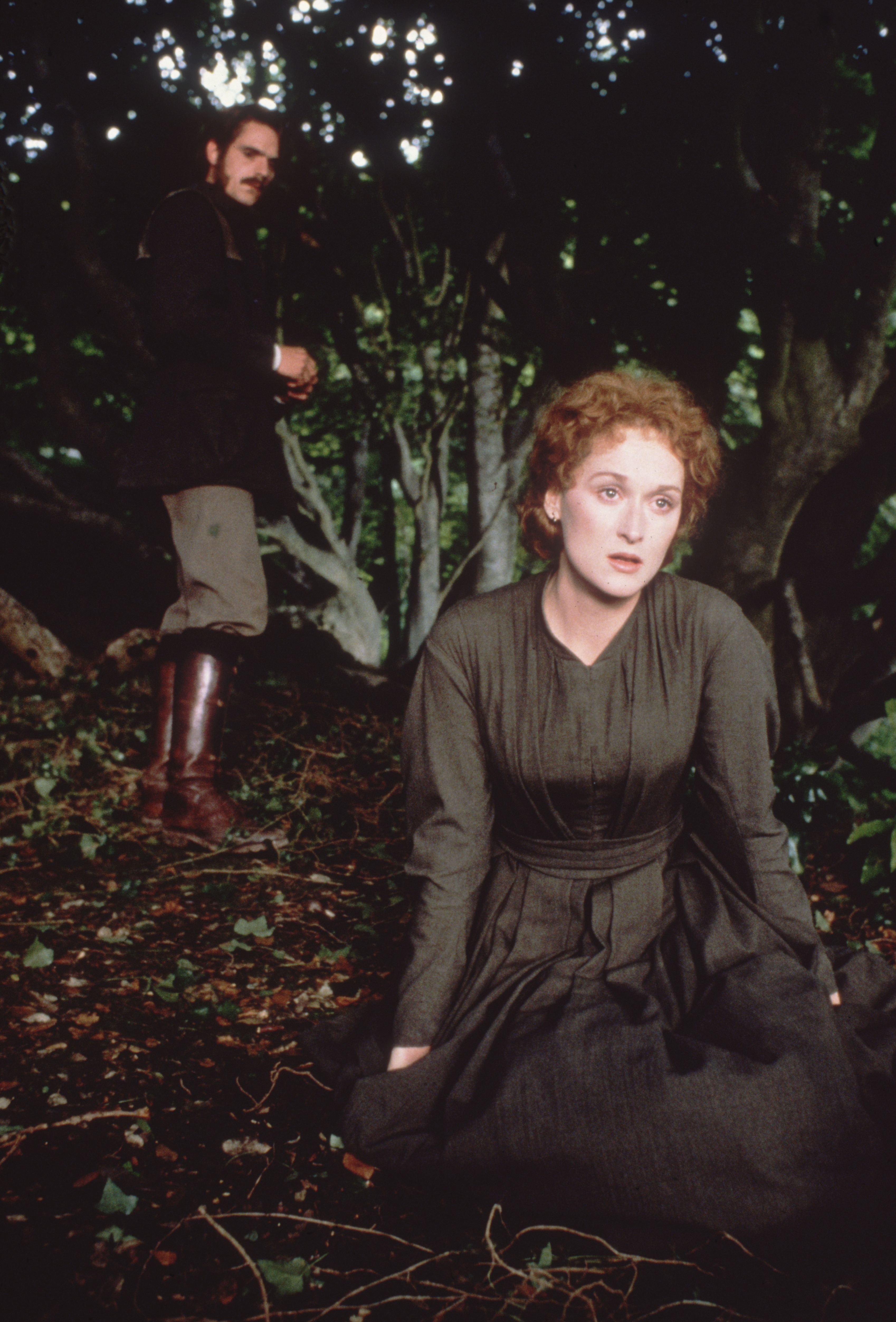Still of Jeremy Irons and Meryl Streep in The French Lieutenant's Woman (1981)