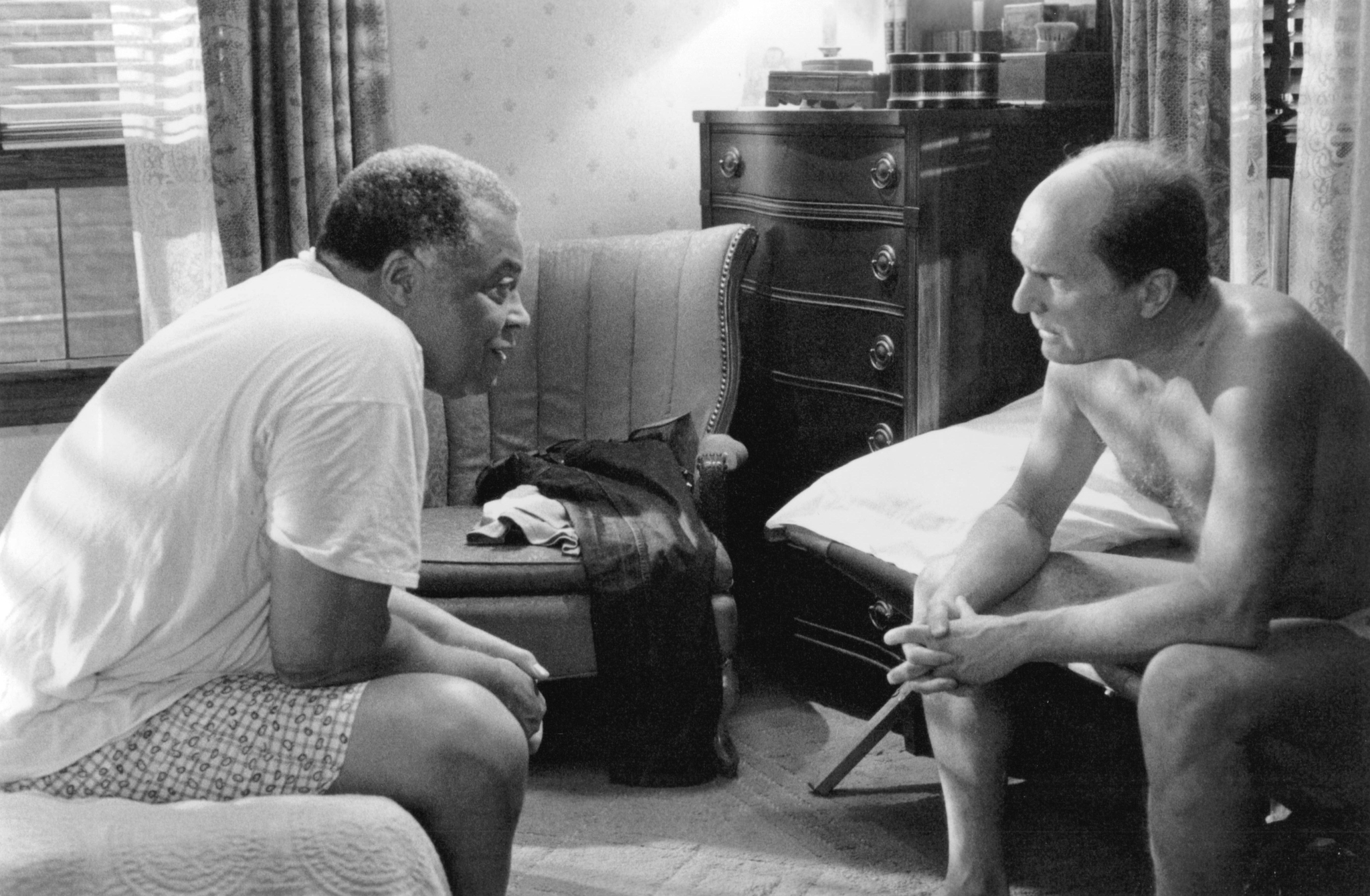 Still of Robert Duvall and James Earl Jones in A Family Thing (1996)