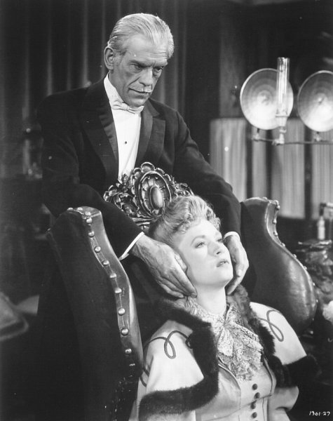 Still of Boris Karloff and Susanna Foster in The Climax (1944)