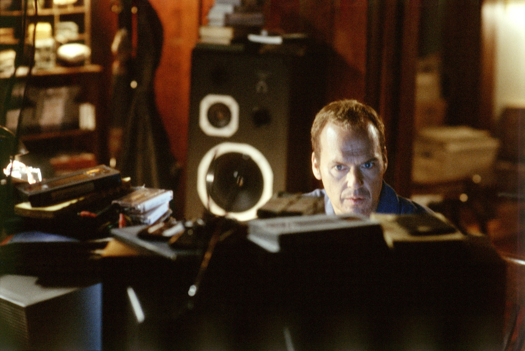 Still of Michael Keaton in White Noise (2005)