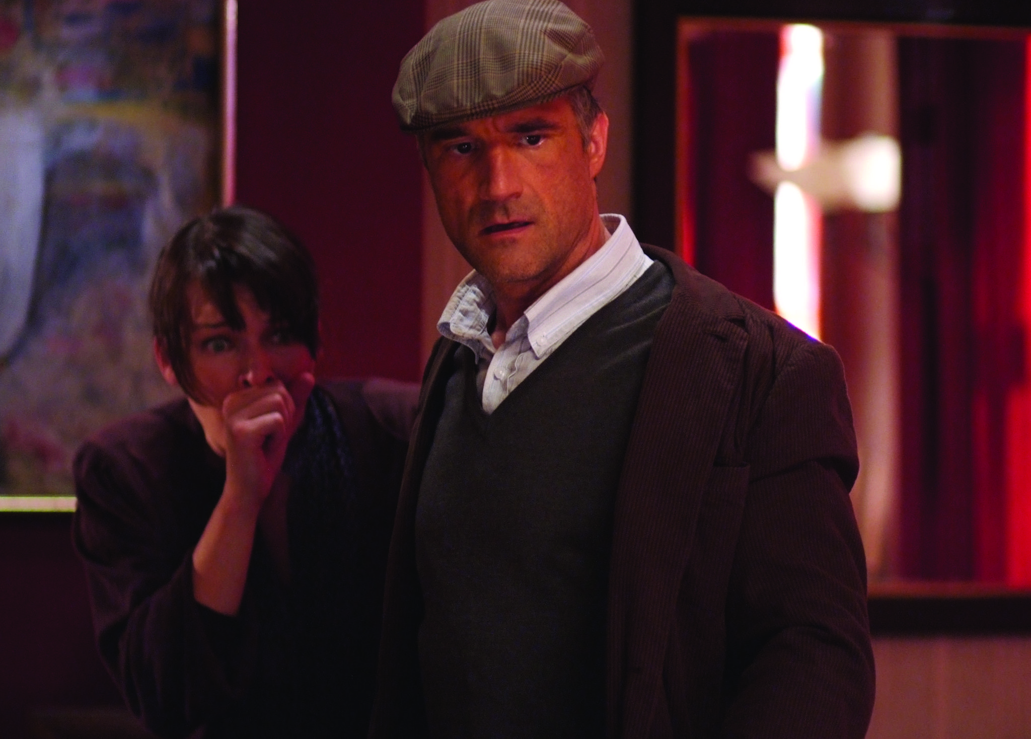 Still of Milla Jovovich and Elias Koteas in The Fourth Kind (2009)