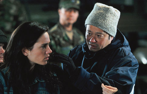 Jennifer Connelly and Ang Lee in Hulk (2003)