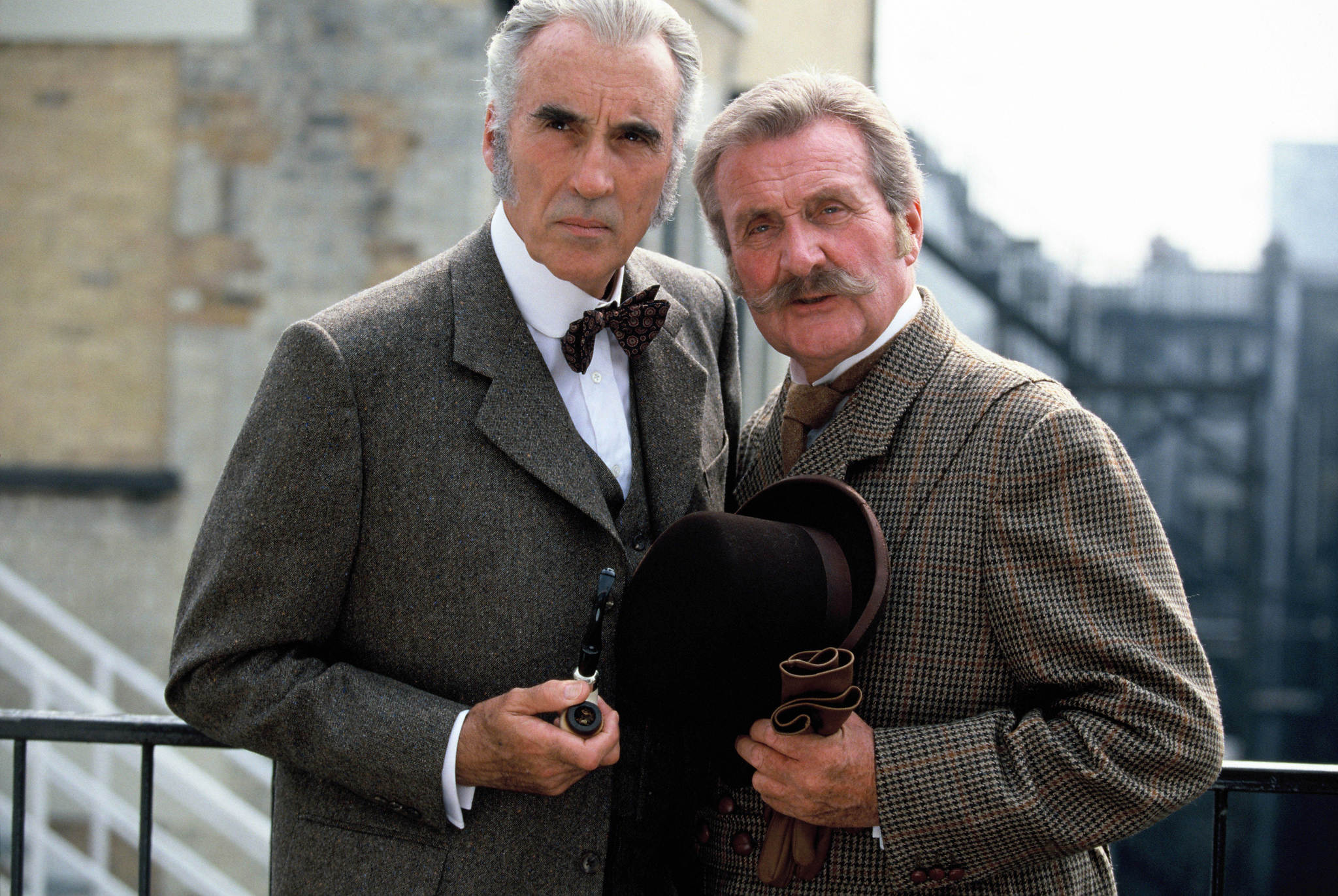 Christopher Lee and Patrick Macnee at event of Sherlock Holmes and the Leading Lady (1991)