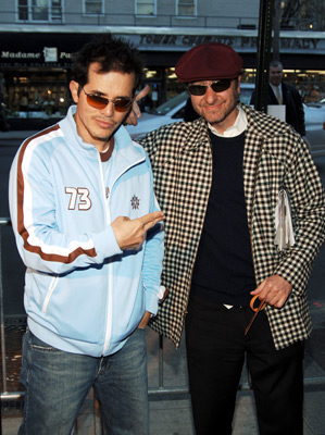John Leguizamo and Fisher Stevens at event of Ring of Fire: The Emile Griffith Story (2005)