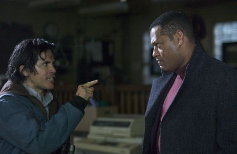 Still of Laurence Fishburne and John Leguizamo in Assault on Precinct 13 (2005)