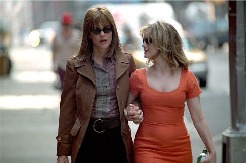 Still of Meg Ryan and Jennifer Jason Leigh in In the Cut (2003)