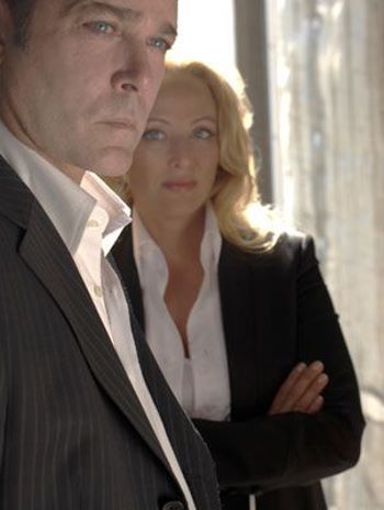 Still of Ray Liotta and Virginia Madsen in Smith (2006)