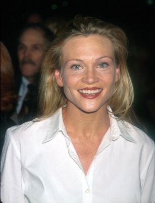 Amy Locane at event of Sugar Town (1999)
