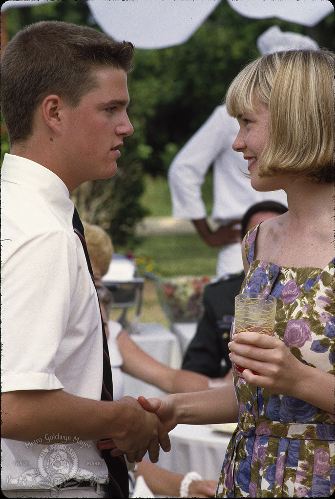 Still of Amy Locane and Chris O'Donnell in Blue Sky (1994)