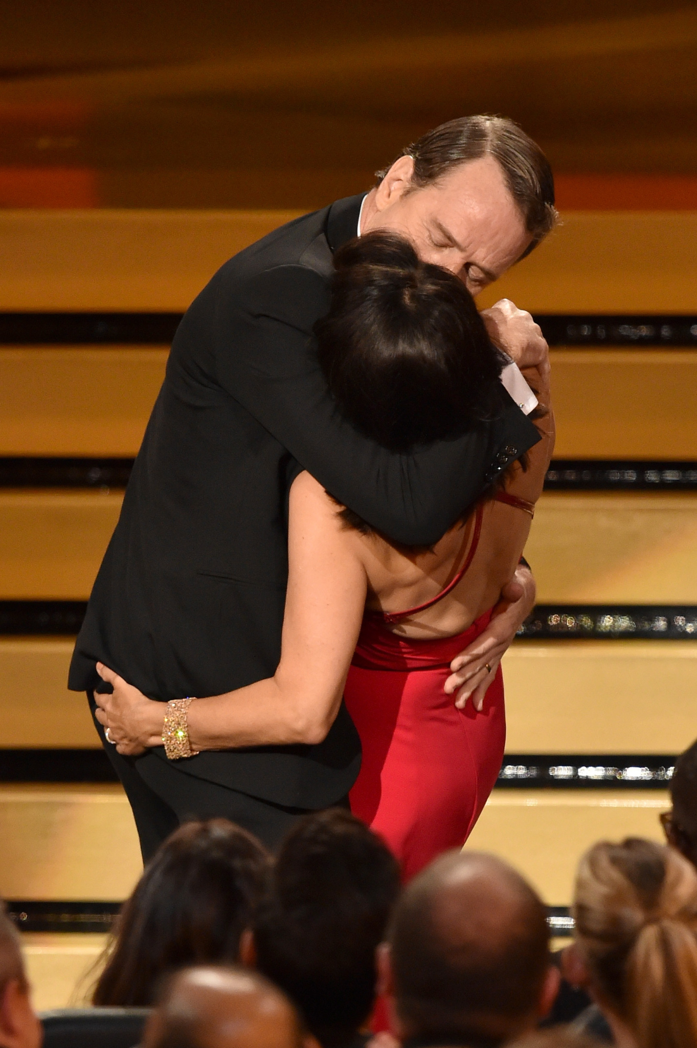 Julia Louis-Dreyfus and Bryan Cranston at event of The 66th Primetime Emmy Awards (2014)