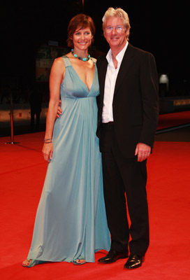Richard Gere and Carey Lowell at event of The Hunting Party (2007)