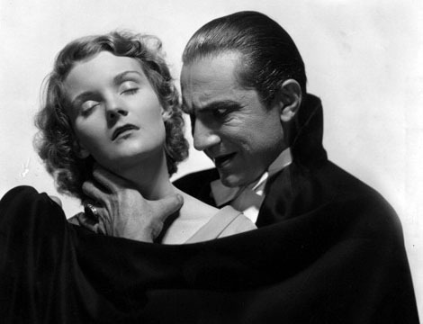 Still of Bela Lugosi and Helen Chandler in Dracula (1931)