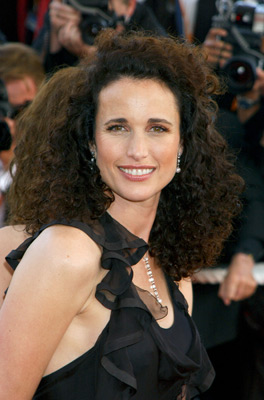 Andie MacDowell at event of Matrica: Perkrauta (2003)