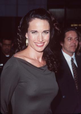 Andie MacDowell at event of The Muse (1999)
