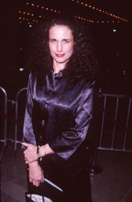 Andie MacDowell at event of Great Expectations (1998)