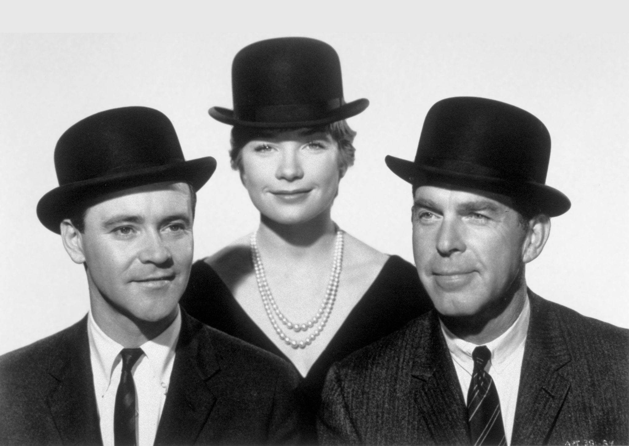 Still of Jack Lemmon, Shirley MacLaine and Fred MacMurray in The Apartment (1960)