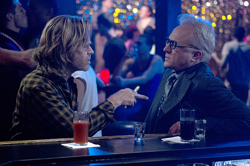 Still of William H. Macy and Bradley Whitford in Shameless (2011)