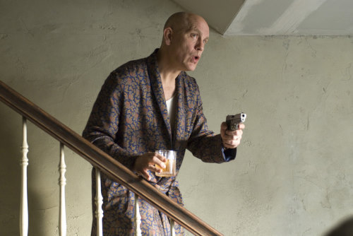 Still of John Malkovich in Perskaityk ir sudegink (2008)