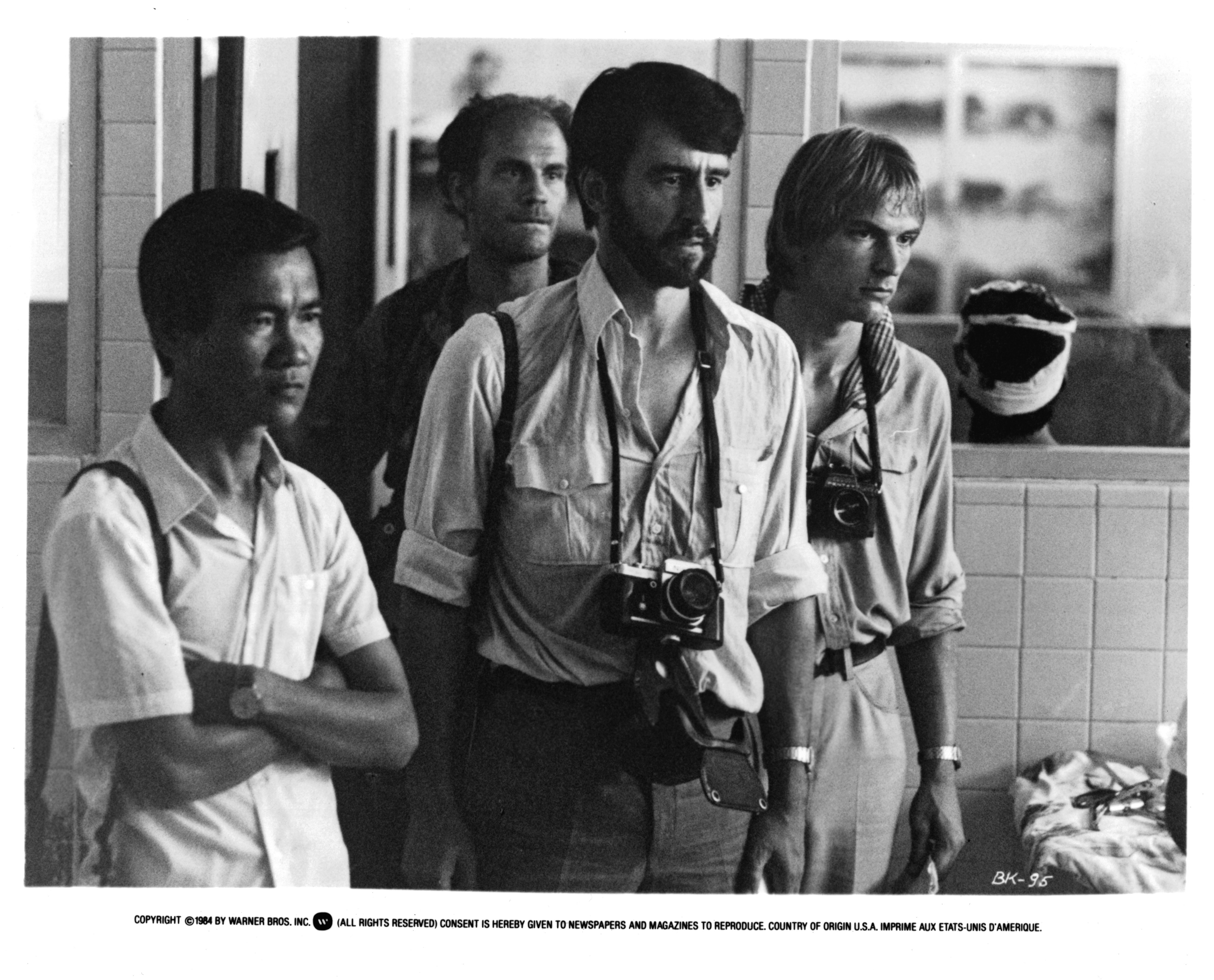 Still of John Malkovich, Julian Sands, Sam Waterston and Haing S. Ngor in The Killing Fields (1984)