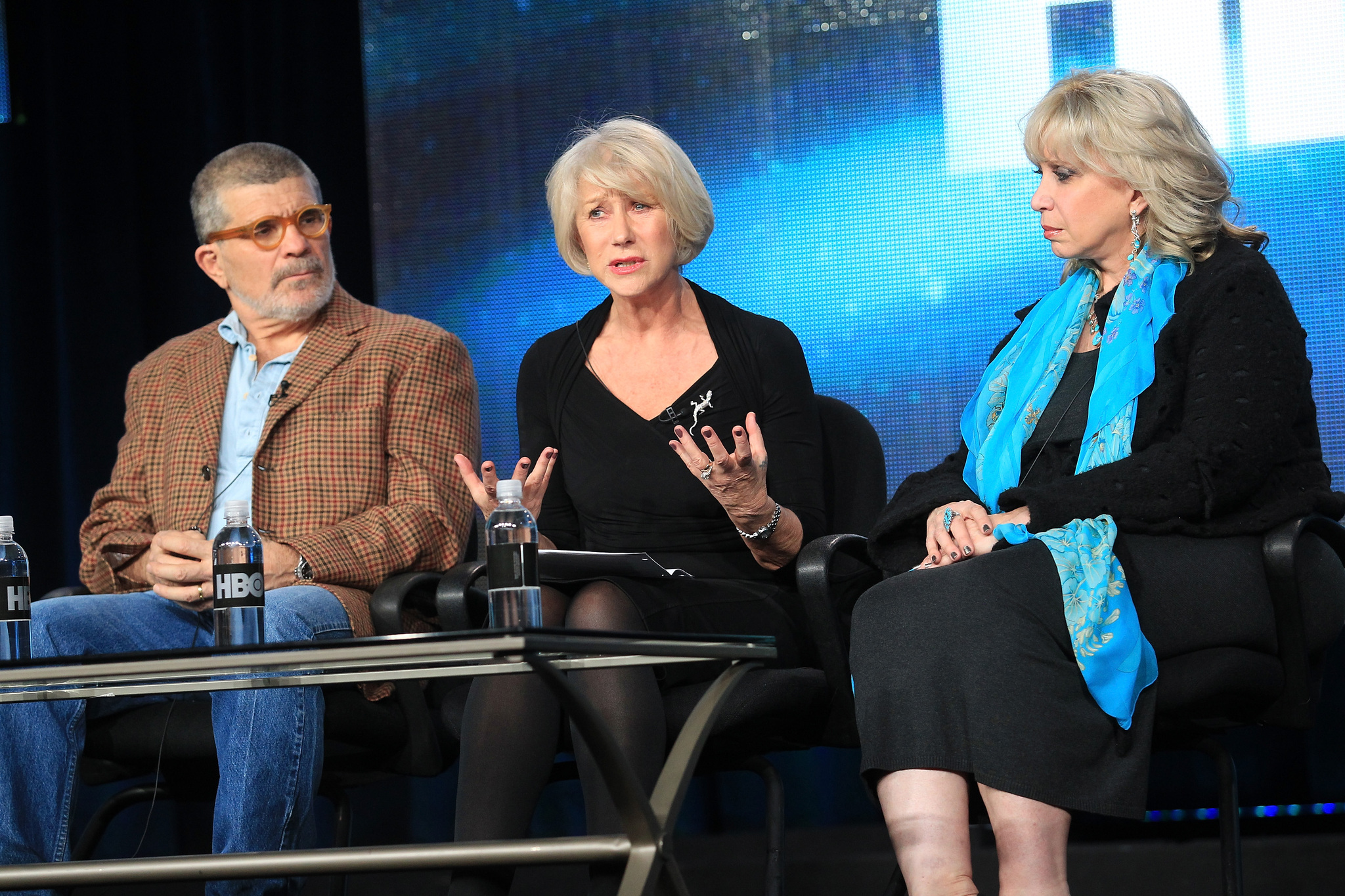 David Mamet, Helen Mirren and Linda Kenney at event of Phil Spector (2013)
