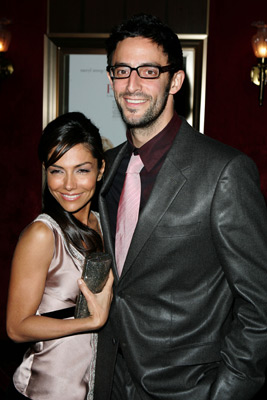 Vanessa Marcil and Ben Younger at event of Prime (2005)