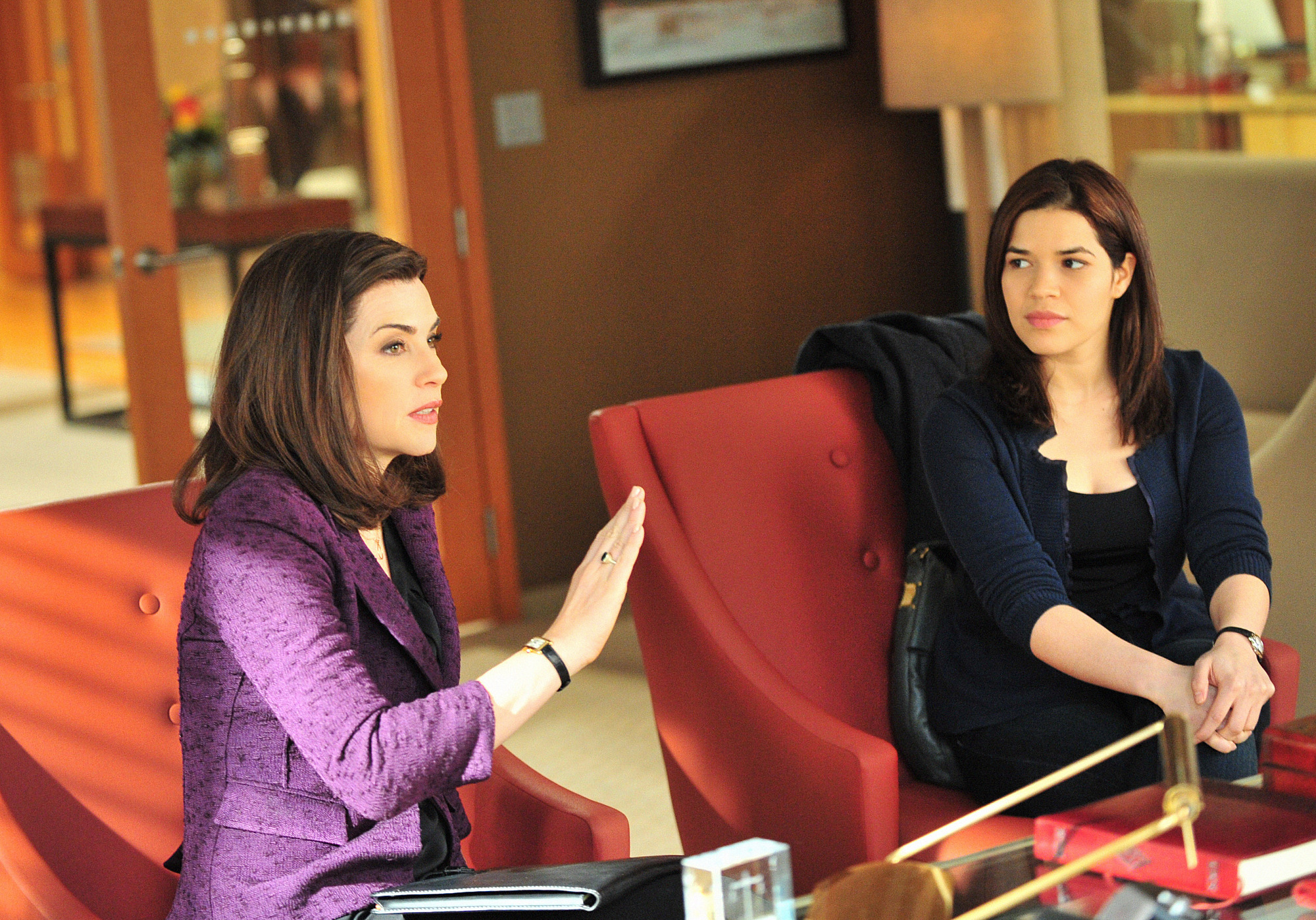 Still of Julianna Margulies and America Ferrera in The Good Wife (2009)