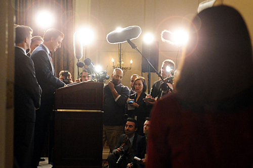 Still of Julianna Margulies and Chris Noth in The Good Wife (2009)