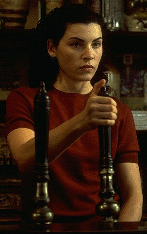 Still of Julianna Margulies in Evelyn (2002)