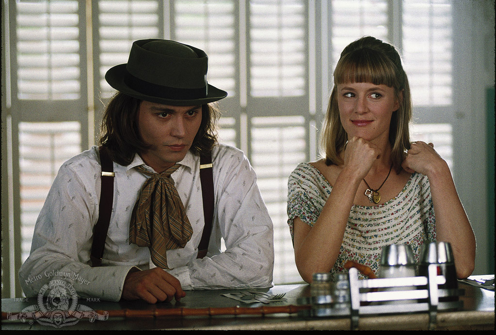 Still of Johnny Depp and Mary Stuart Masterson in Benny & Joon (1993)
