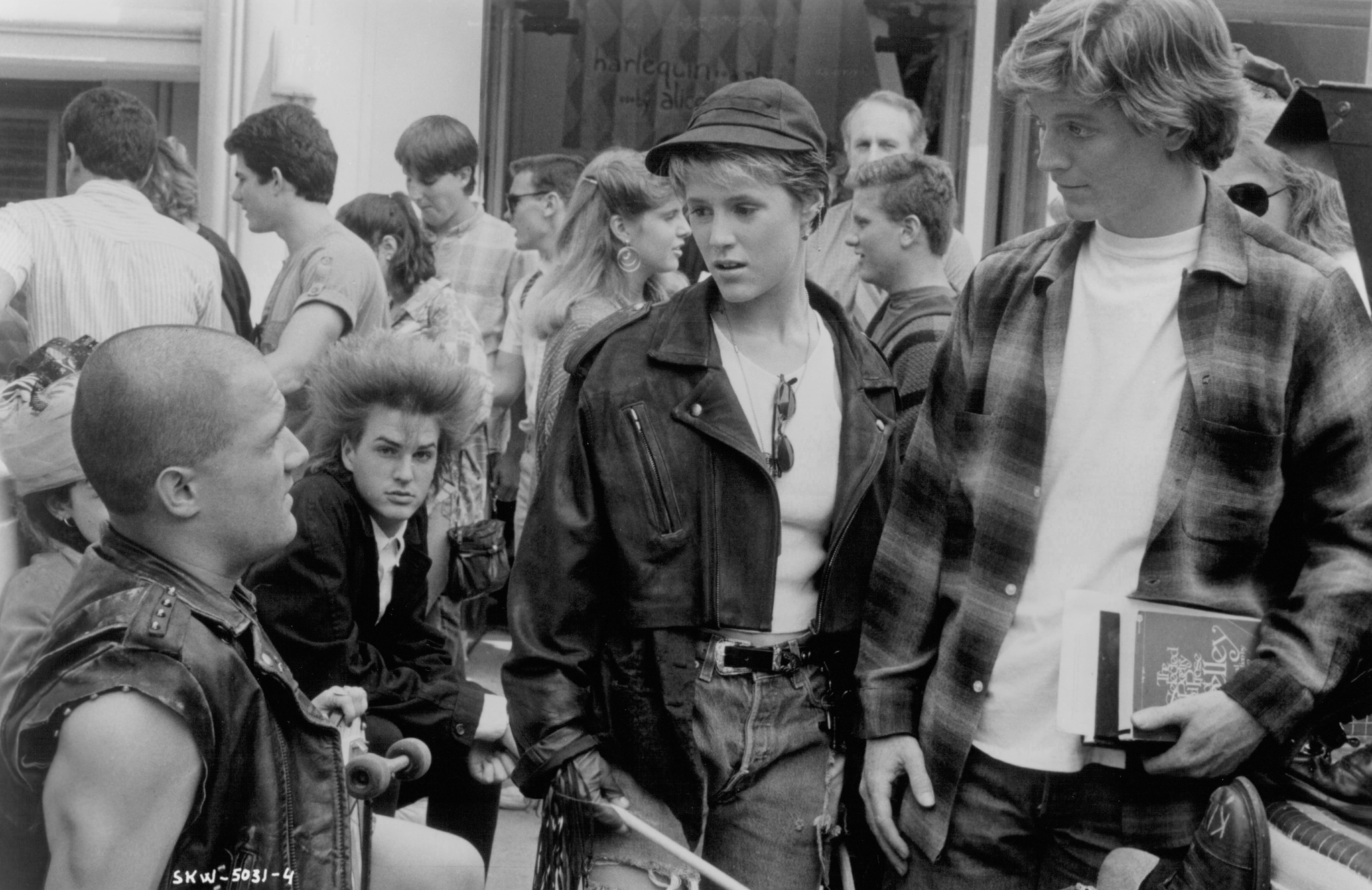 Still of Elias Koteas, Mary Stuart Masterson and Eric Stoltz in Some Kind of Wonderful (1987)
