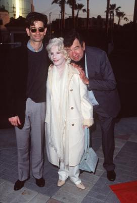 Walter Matthau, Carol Grace and Charles Matthau at event of The Odd Couple II (1998)