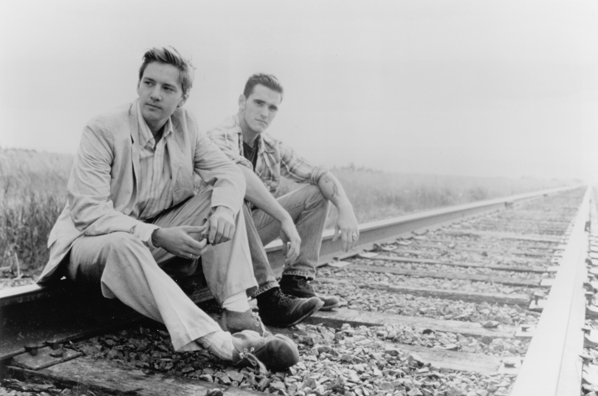 Still of Matt Dillon and Andrew McCarthy in Kansas (1988)