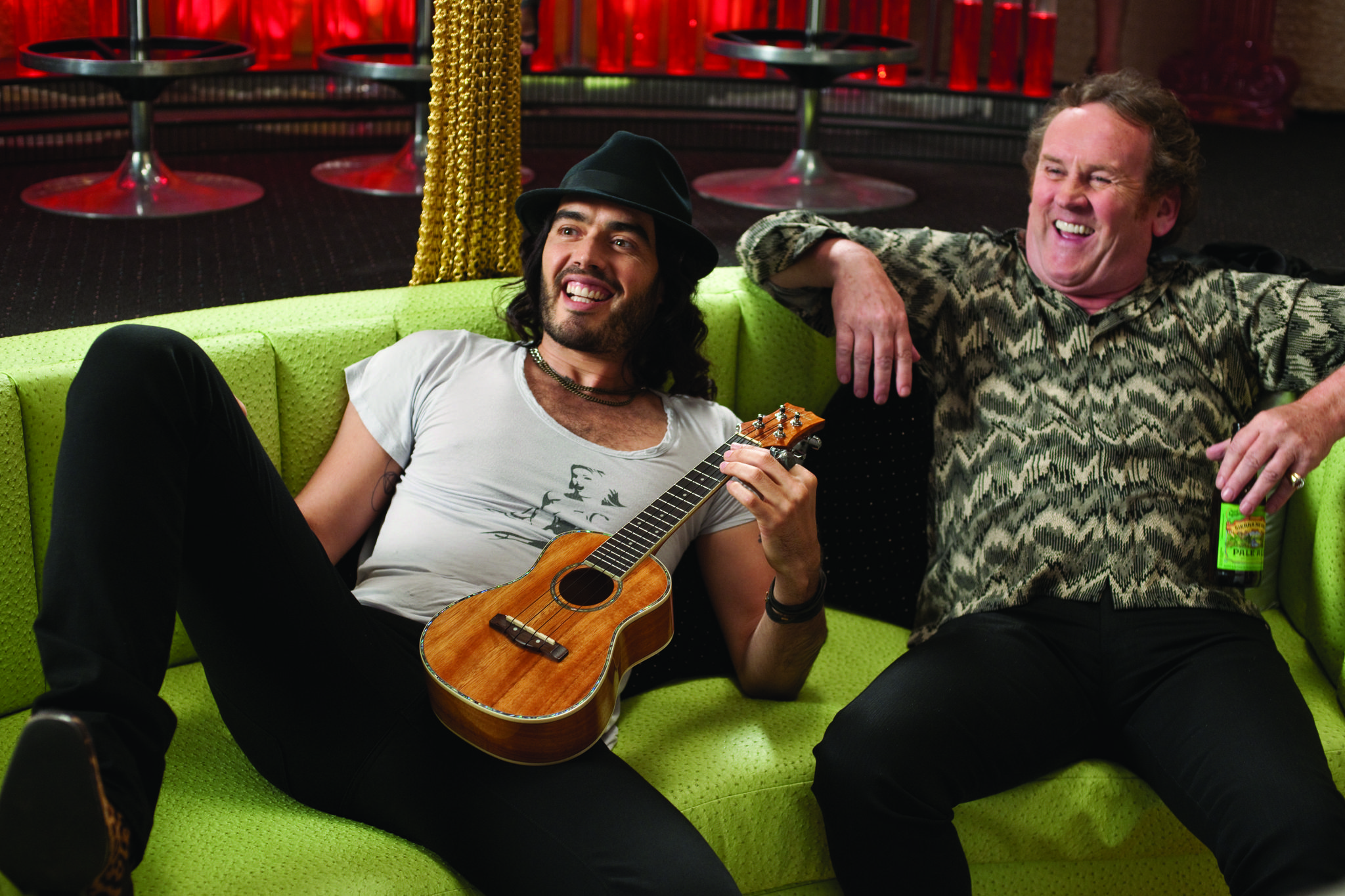 Still of Colm Meaney and Russell Brand in Get Him to the Greek (2010)