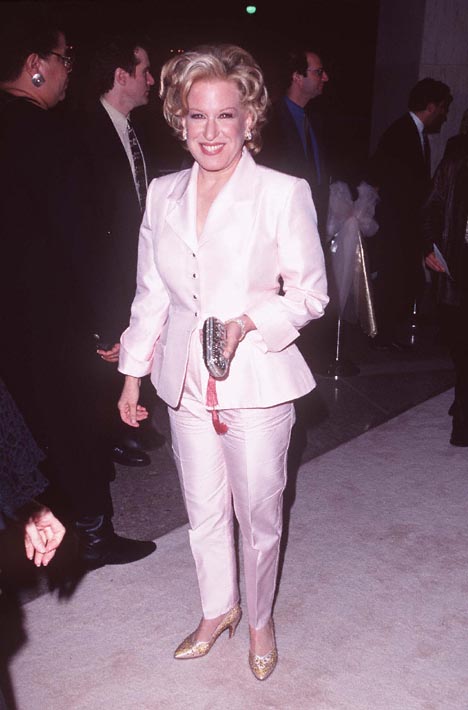 Bette Midler at event of That Old Feeling (1997)
