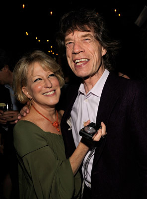 Bette Midler and Mick Jagger at event of The Women (2008)