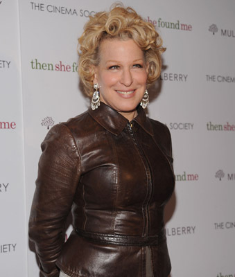 Bette Midler at event of Then She Found Me (2007)