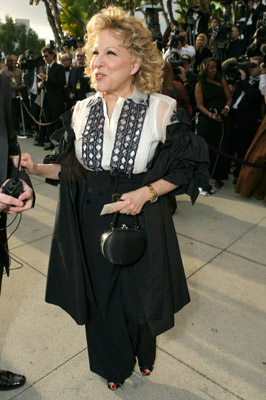 Bette Midler at event of The 79th Annual Academy Awards (2007)