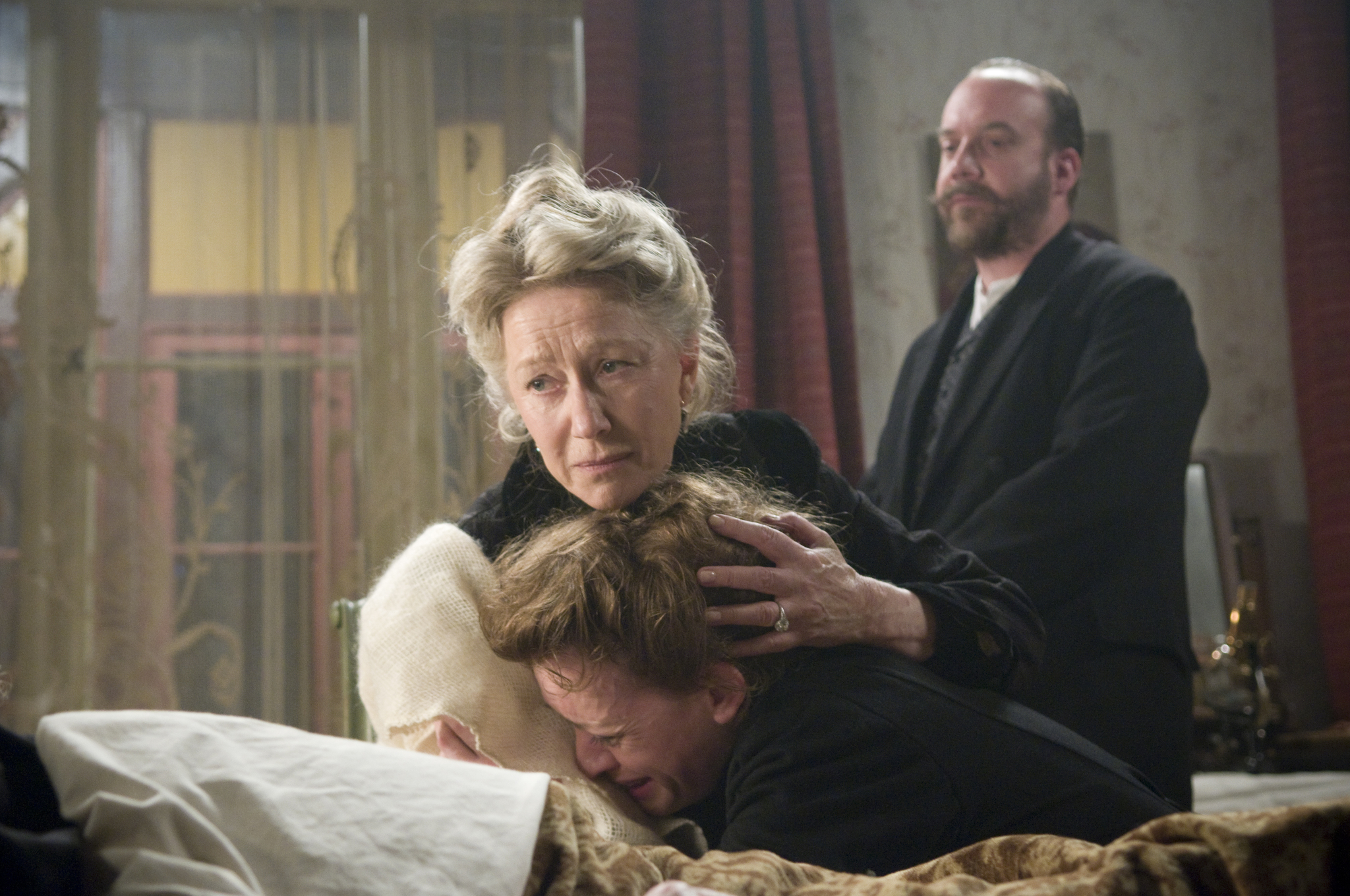 Still of Helen Mirren, Anne-Marie Duff and Paul Giamatti in The Last Station (2009)