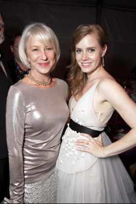 Helen Mirren and Amy Adams at event of Enchanted (2007)