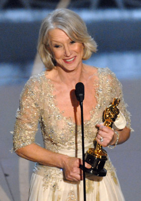 Helen Mirren at event of The 79th Annual Academy Awards (2007)