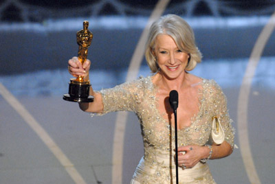 Helen Mirren at event of The 79th Annual Academy Awards (2007)