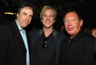 Matthew Modine, Kevin Nealon and Garry Shandling at event of Weeds (2005)
