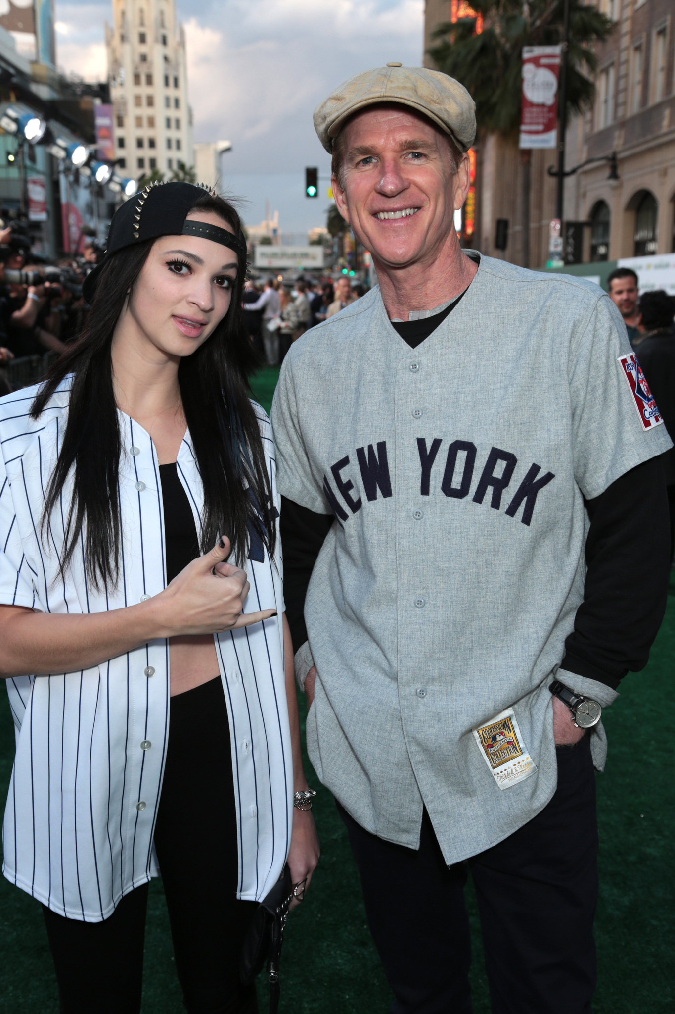 Matthew Modine and Ruby Modine at event of Million Dollar Arm (2014)
