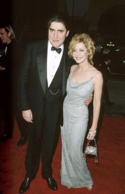 Alfred Molina and Sharon Lawrence