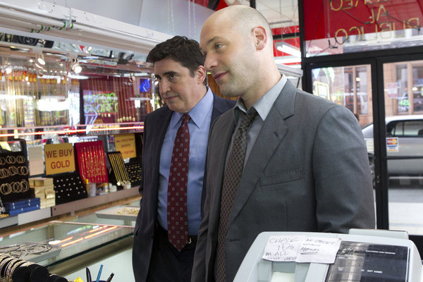 Still of Alfred Molina and Corey Stoll in Law & Order: Los Angeles (2010)