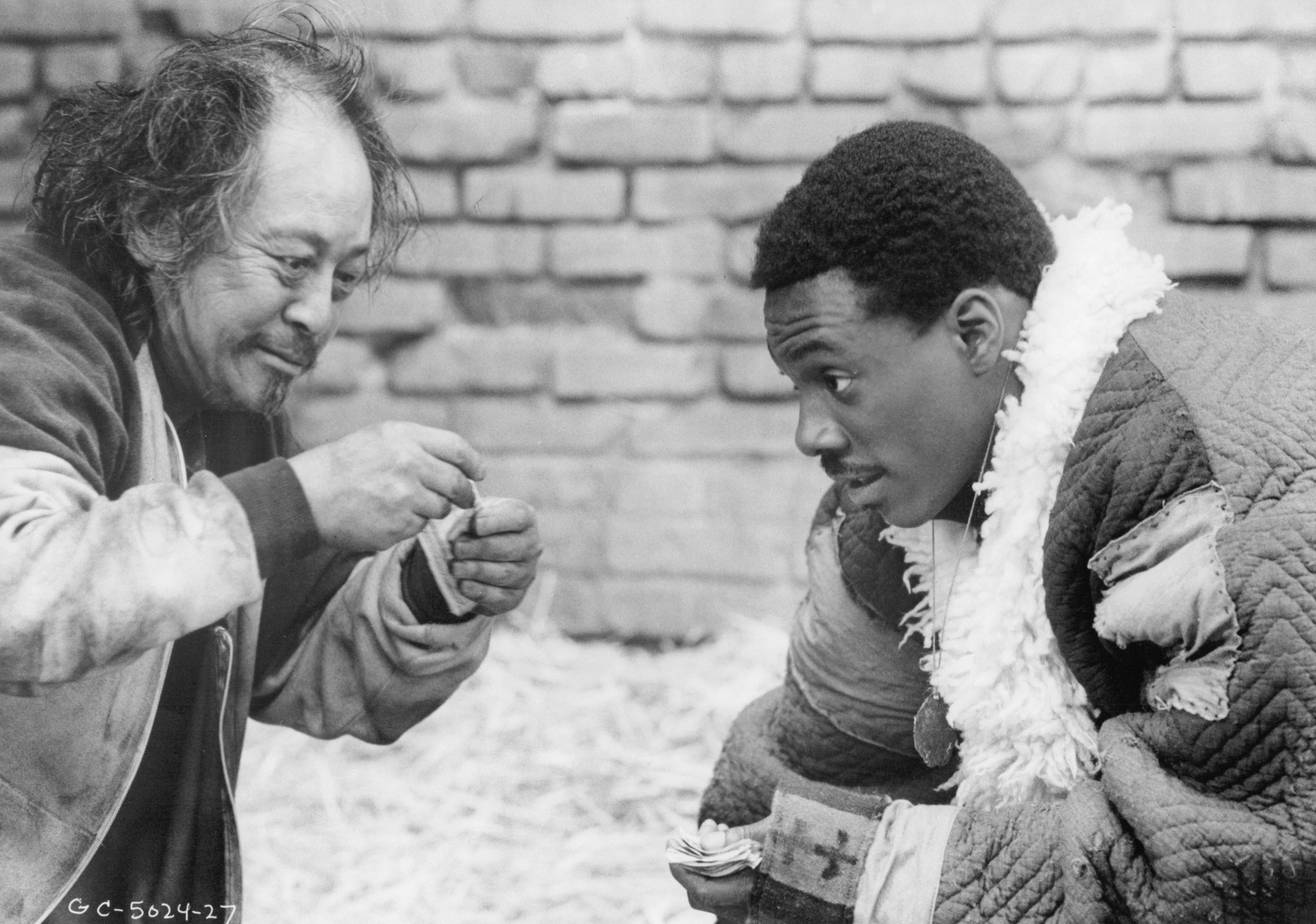 Still of Eddie Murphy and Victor Wong in The Golden Child (1986)